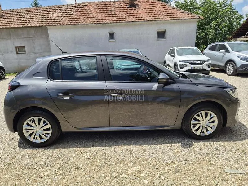Peugeot 208 2021 photo 5