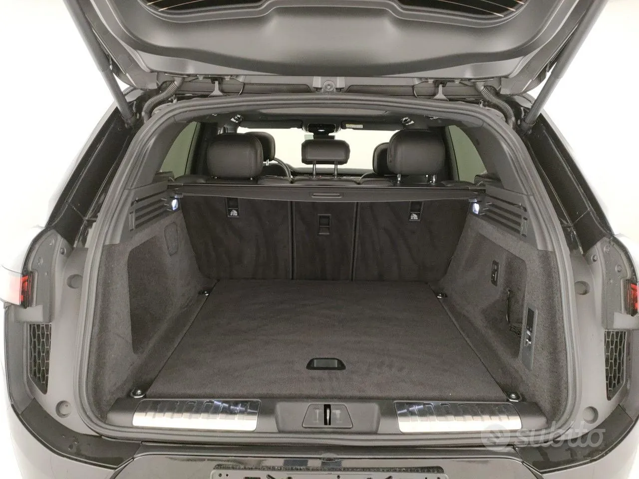 Land Rover Range Rover Sport 2026 photo 4