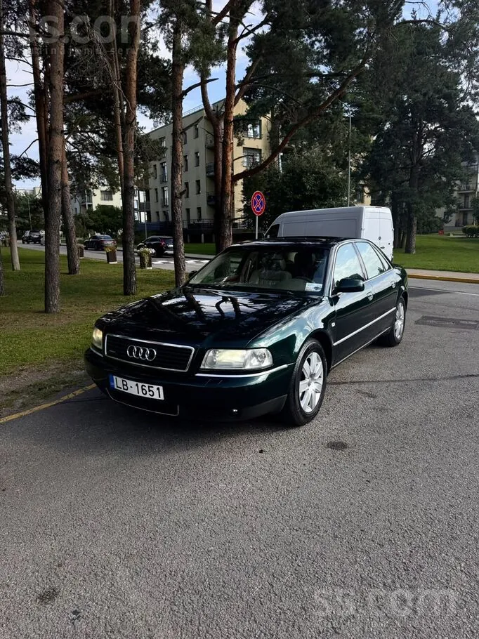 Audi A8