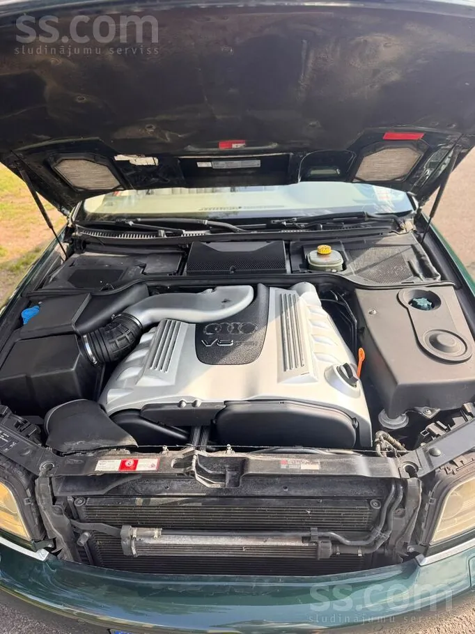 Audi A8 2001 photo 5
