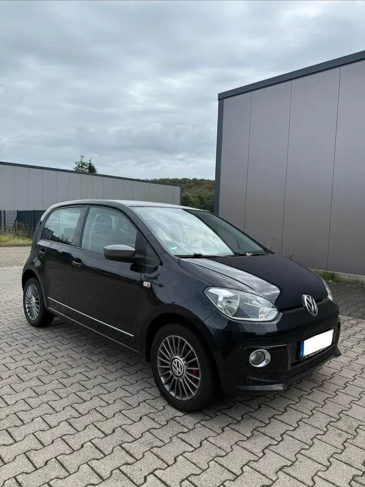 Volkswagen Up
