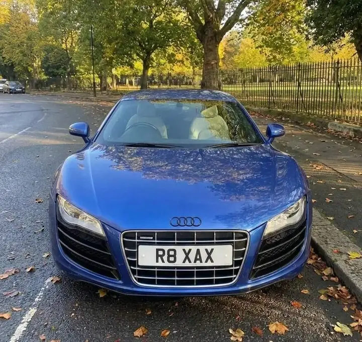 Audi R8