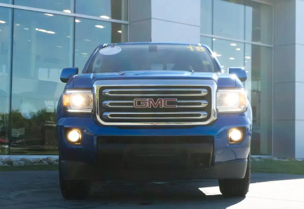 GMC Canyon 2018 photo 2