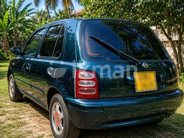 Nissan March 1997 photo 2