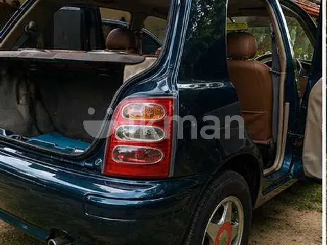 Nissan March 1997 photo 3