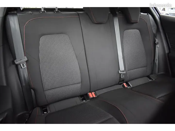 Ford Focus 2025 photo 5