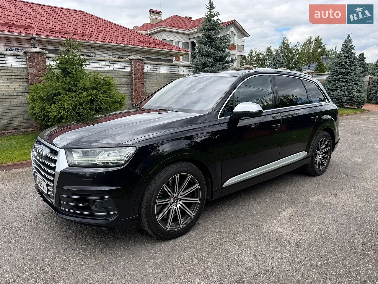 Audi Sq7