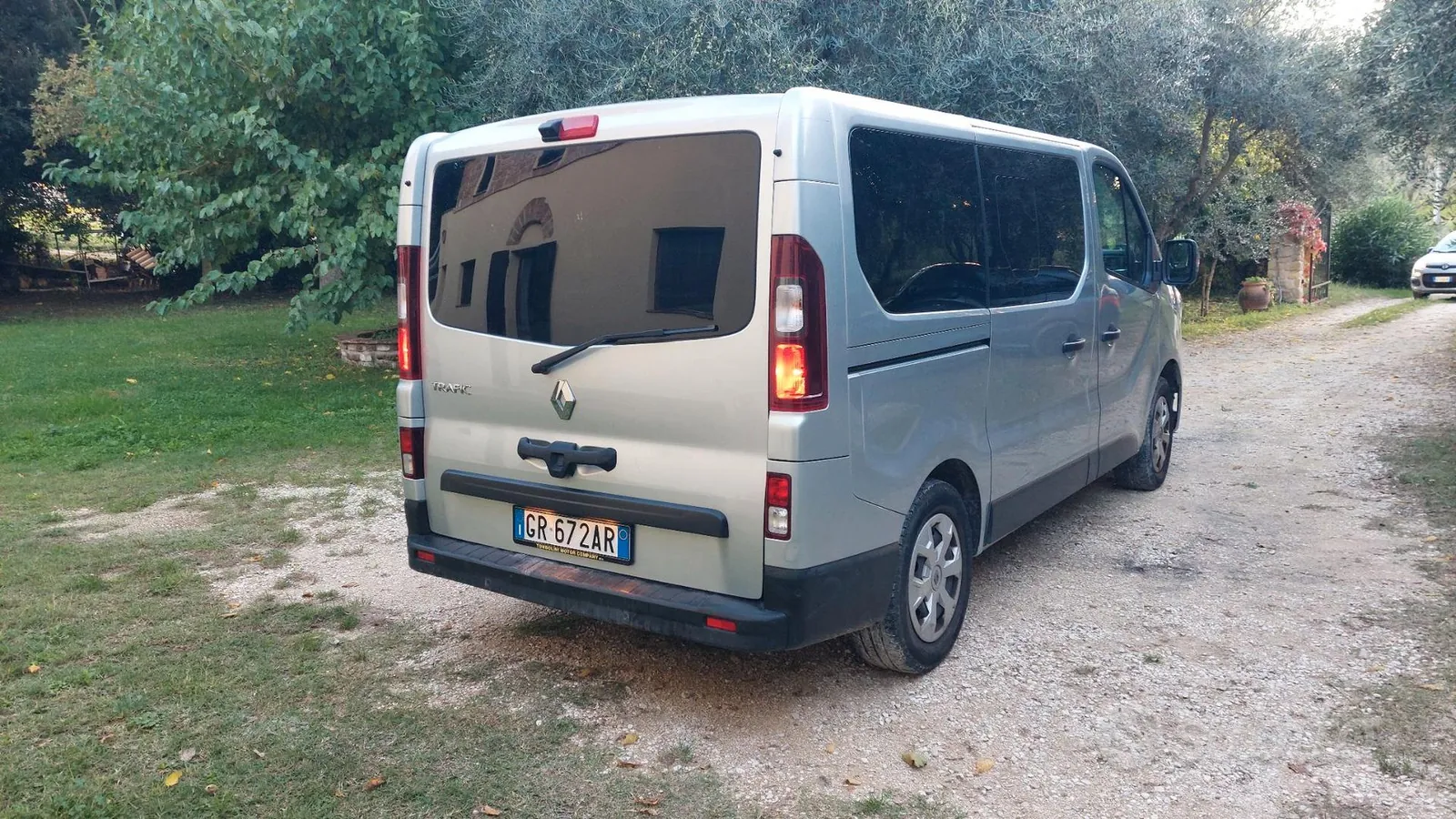 Renault Traffic 2023 photo 3