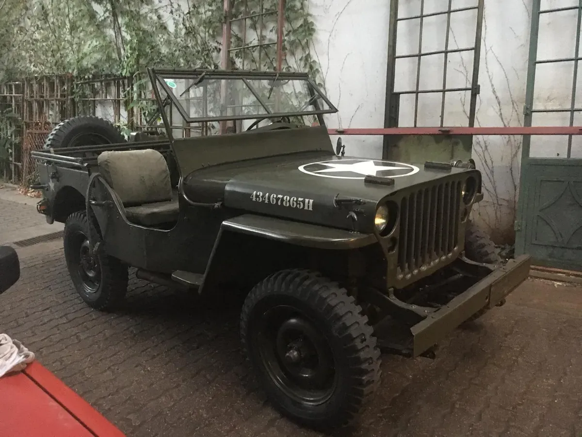 Jeep Willys Overland 1943 photo 2