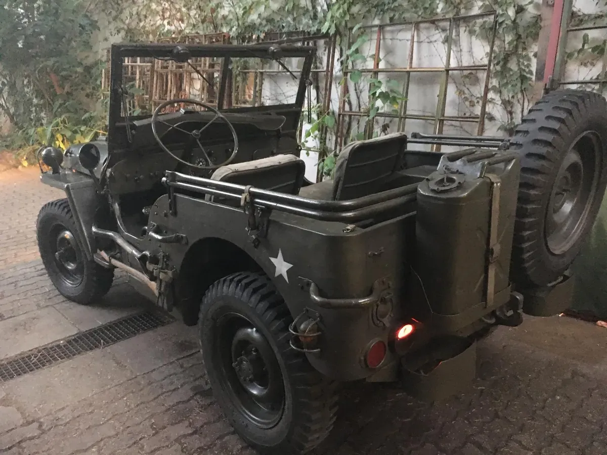 Jeep Willys Overland 1943 photo 3
