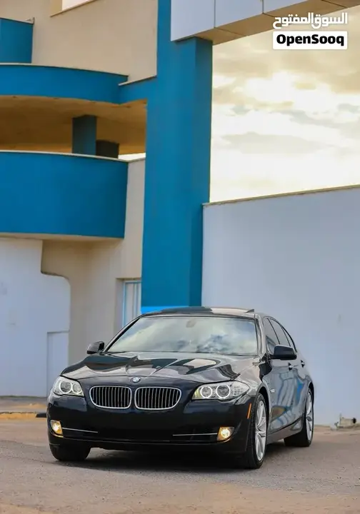 BMW 5 Series 2011 photo 4