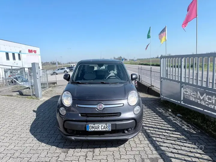 Fiat 500L 2014 photo 2