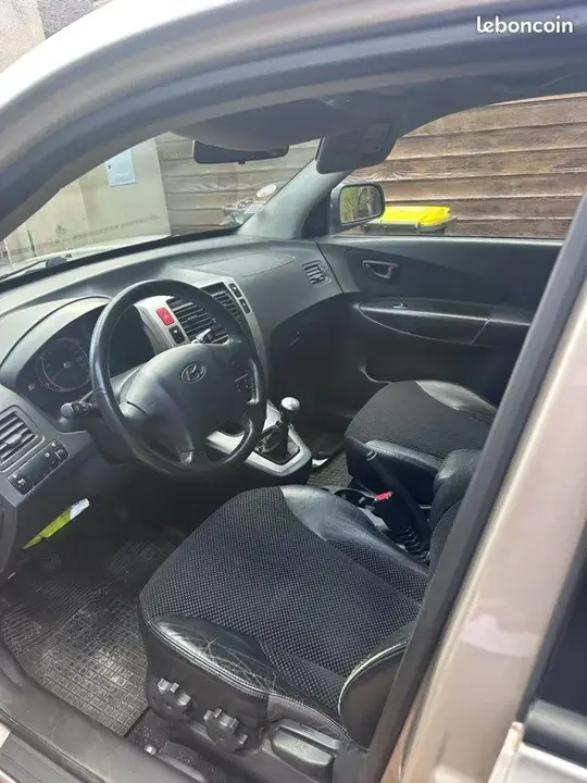 Hyundai Tucson 2007 photo 3