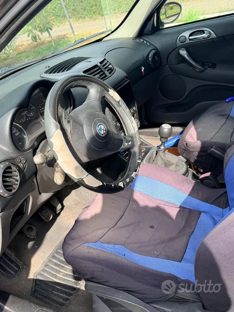 Alfa Romeo 147 2007 photo 4