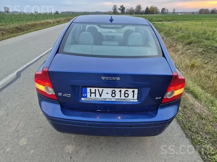 Volvo S40
