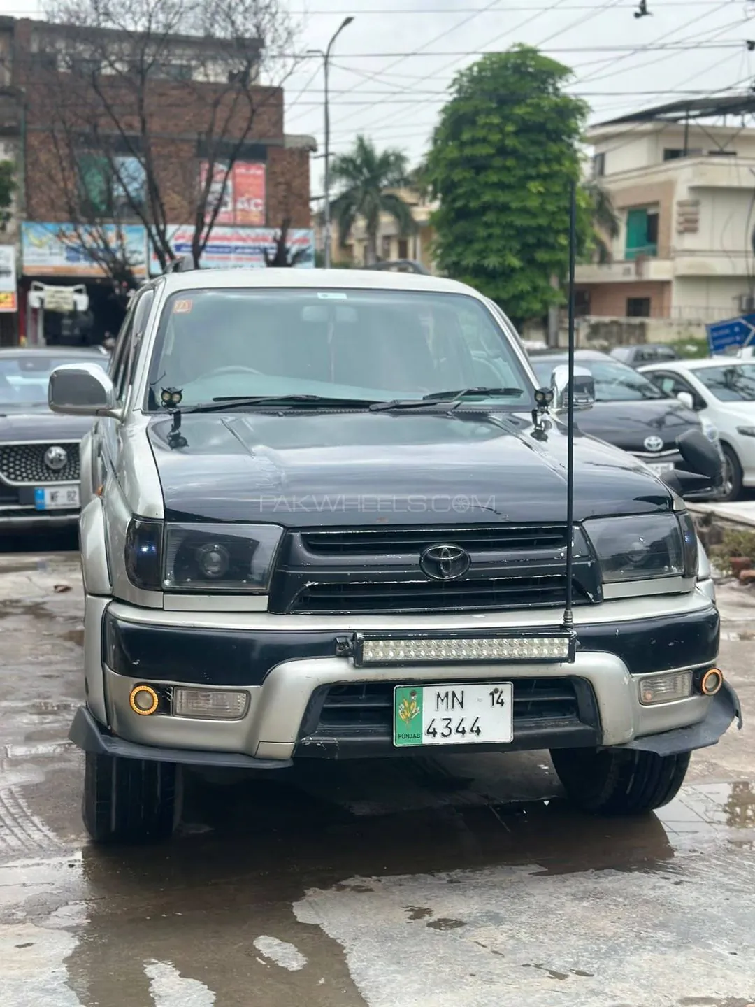 Toyota Surf