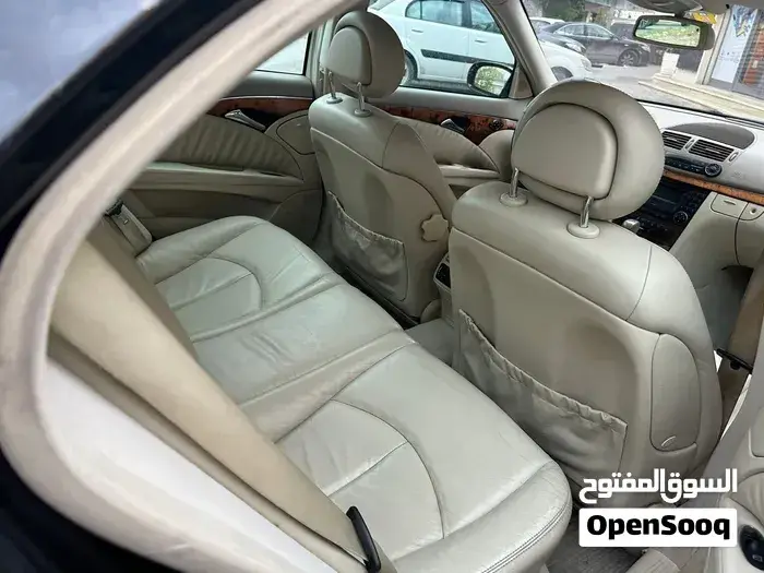 Mercedes-Benz E-Class 2008 photo 2
