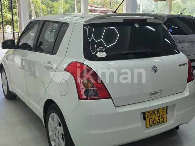 Suzuki Swift 2007 photo 4