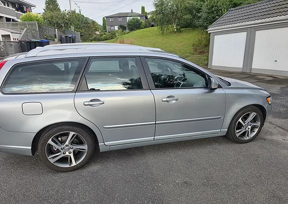 Volvo V50 2012 photo 4