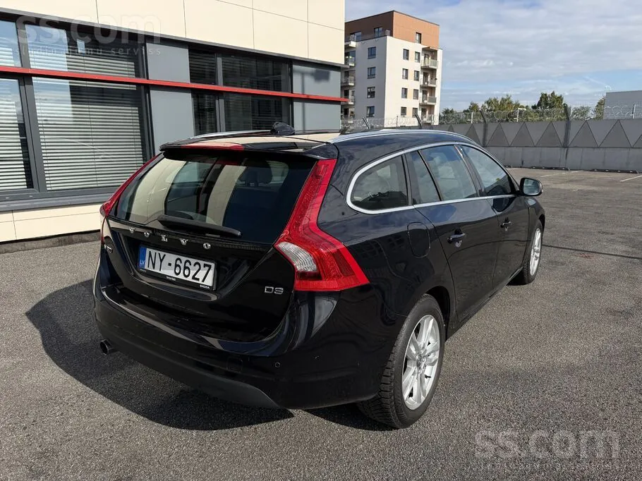 Volvo V60 2010 photo 4