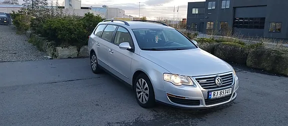 Volkswagen Passat 2008 photo 2