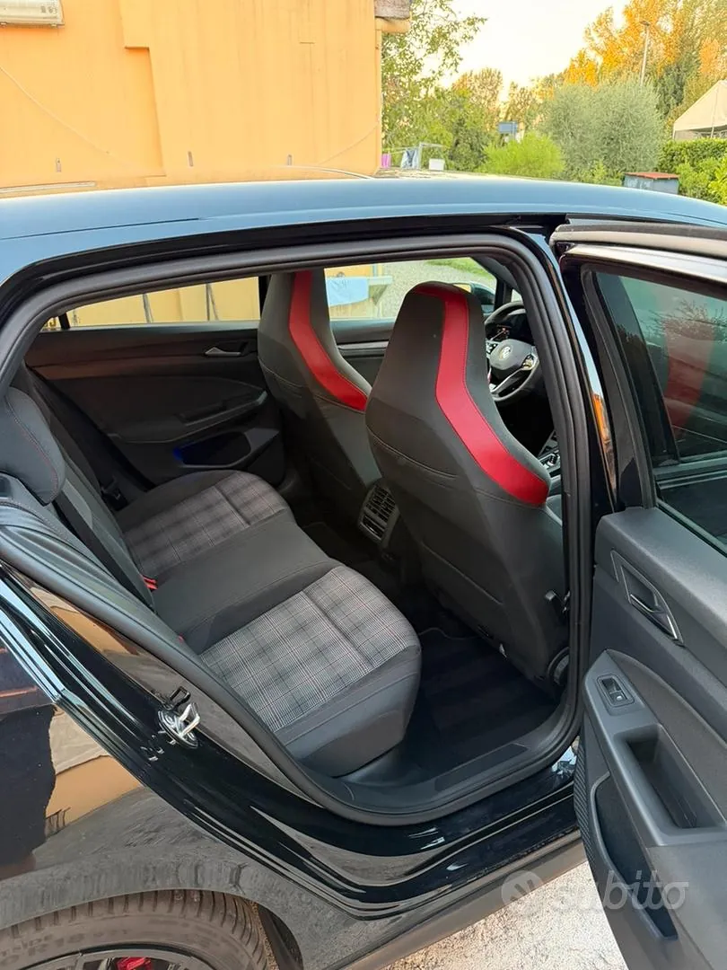 Volkswagen Golf 2022 photo 5