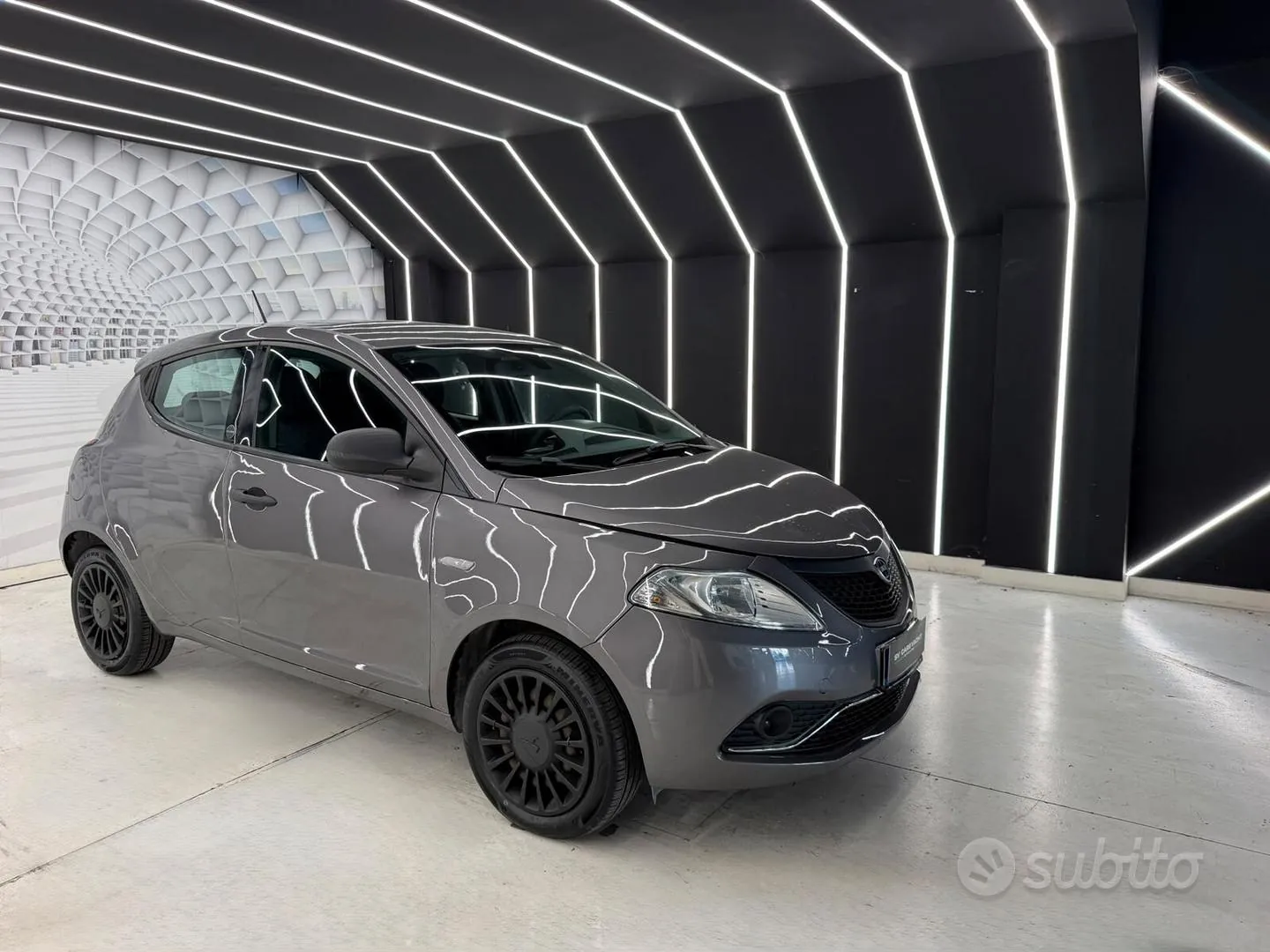Lancia Ypsilon 2021 photo 2