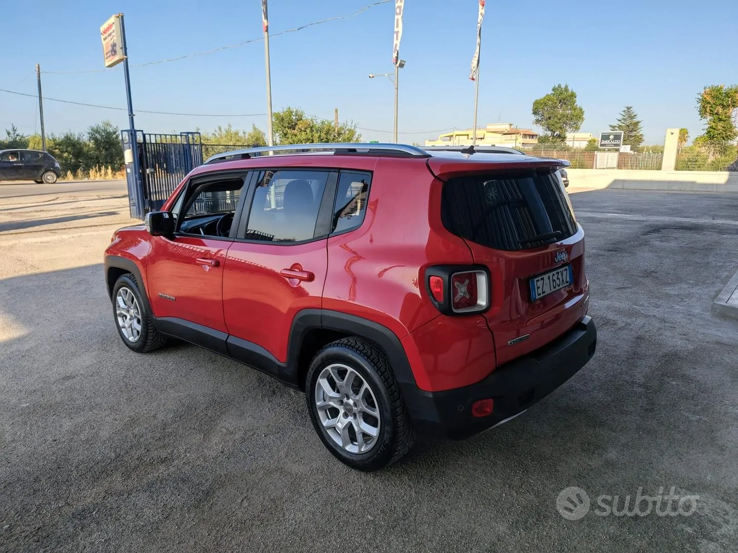 Jeep Renegade 2015 photo 4