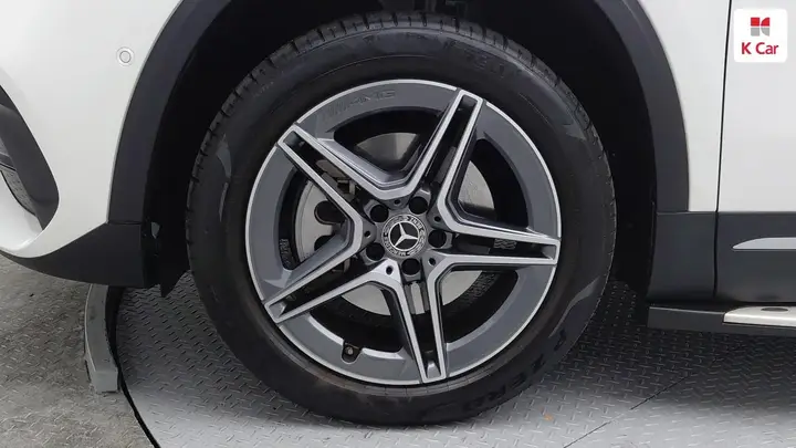 Mercedes-Benz Gla 2023 photo 5