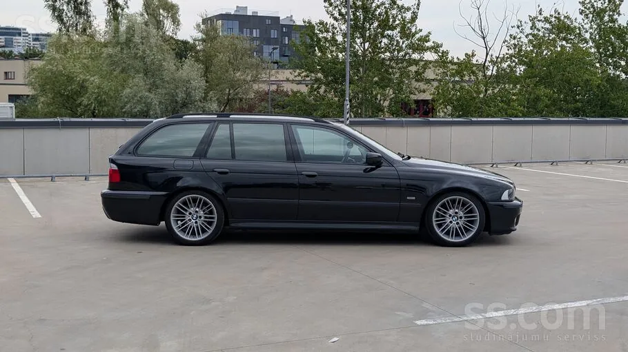 BMW 525I 2002 photo 4