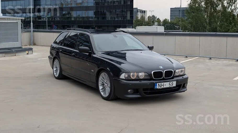 BMW 525I 2002 photo 2