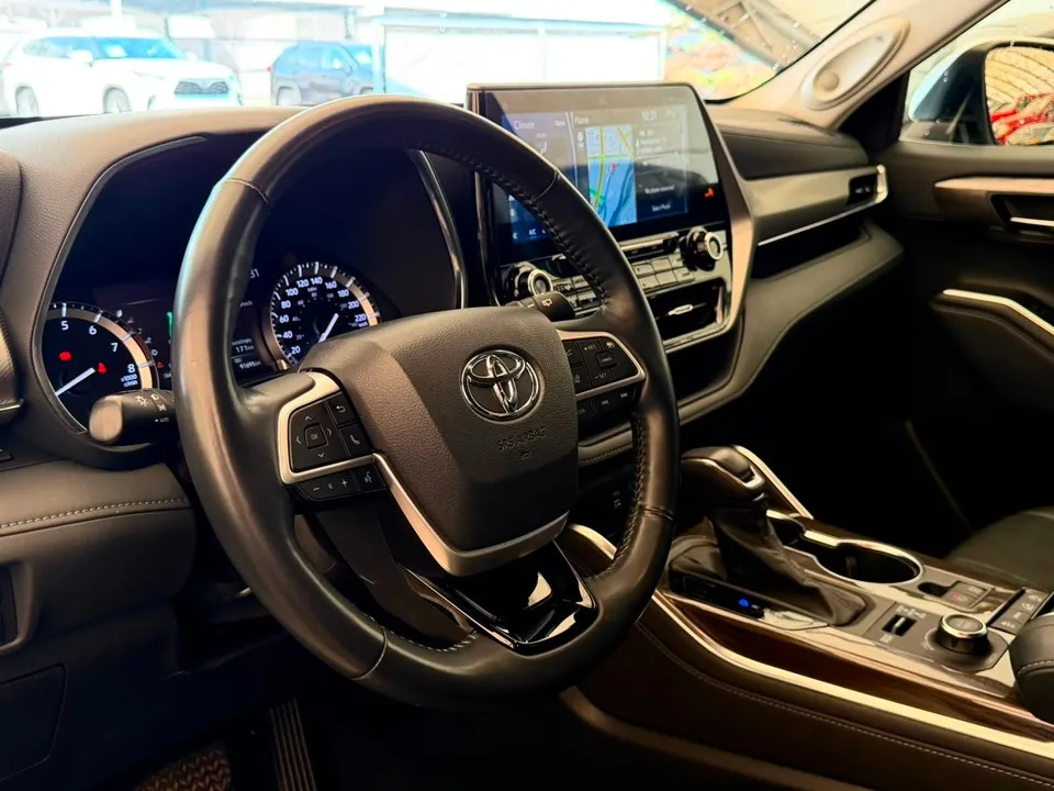 Toyota Highlander 2022 photo 5