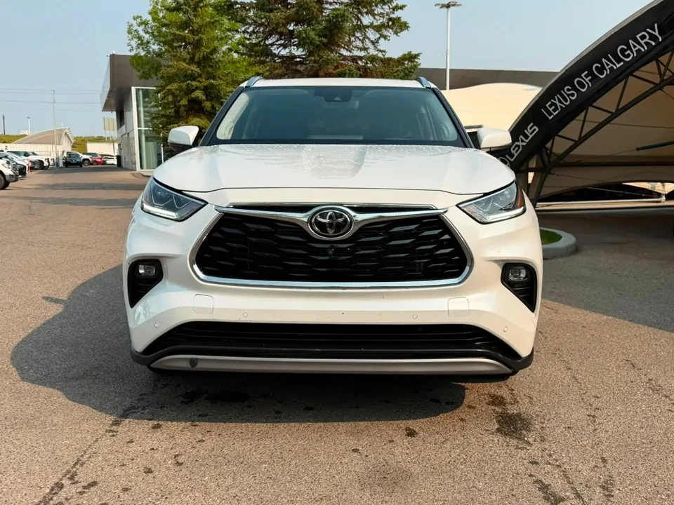 Toyota Highlander 2022 photo 4