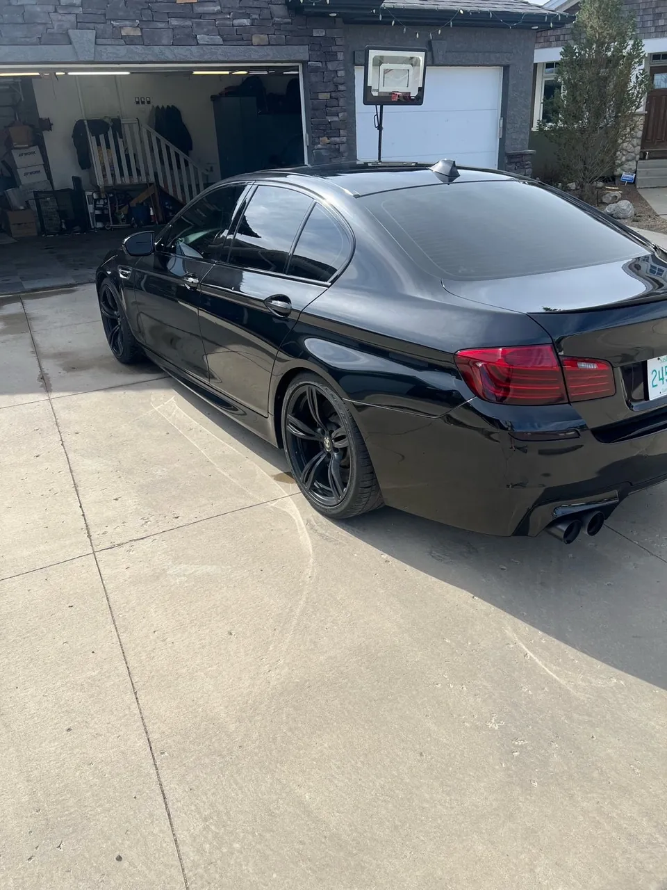 BMW M5 2016 photo 3