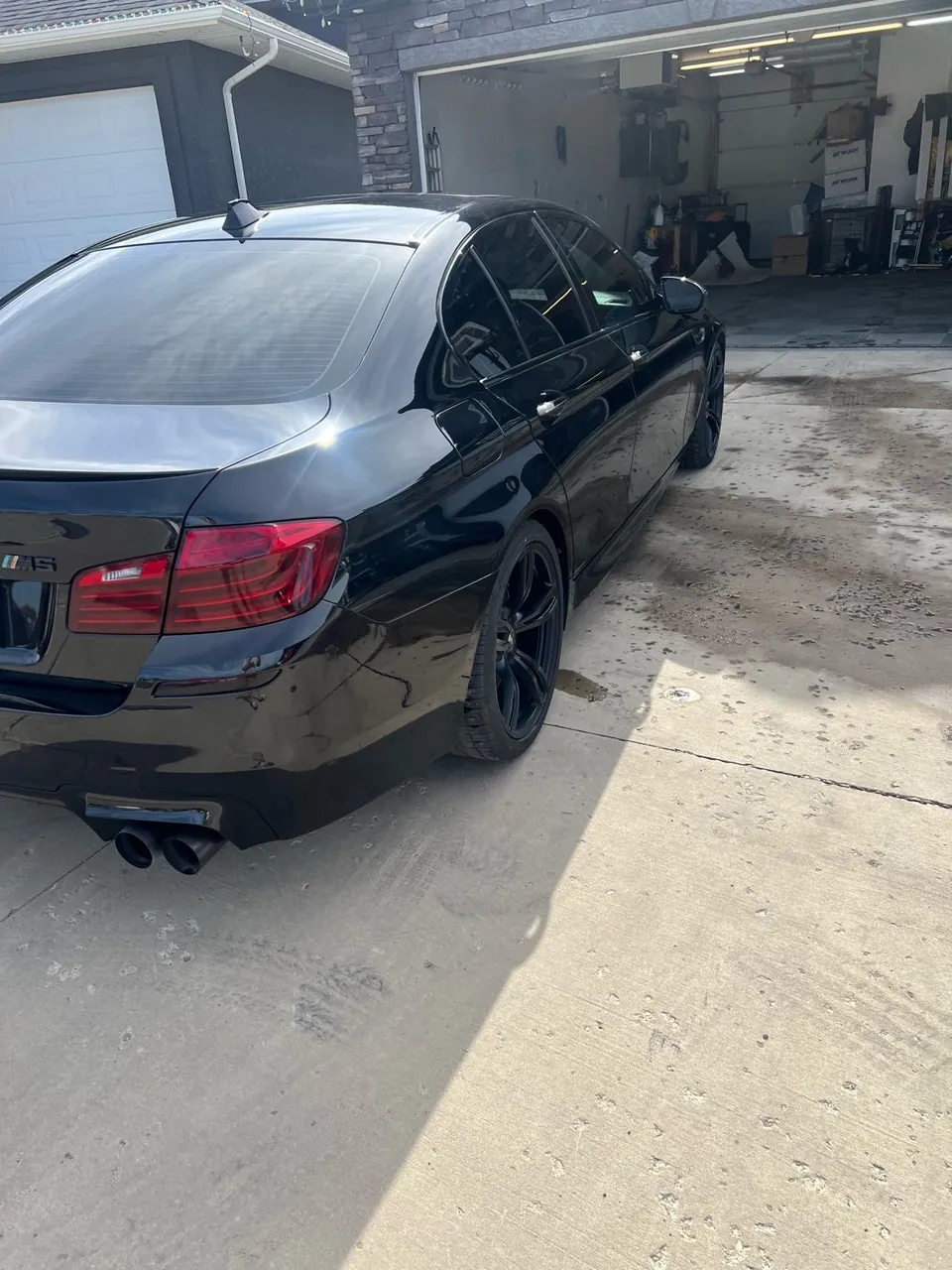 BMW M5 2016 photo 5