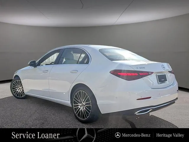 Mercedes-Benz C-Class 2026 photo 5