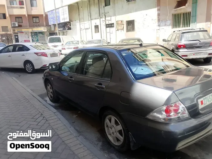 Mitsubishi Lancer 2007 photo 2