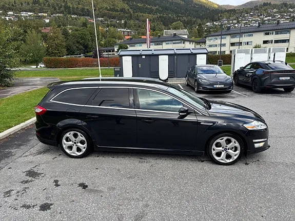 Ford Mondeo 2013 photo 4