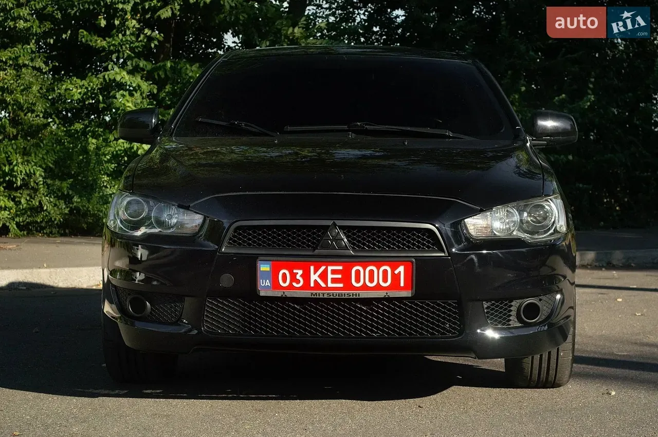 Mitsubishi Lancer 2014 photo 2