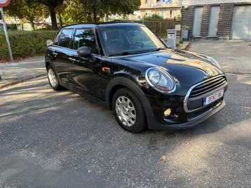 Mini One 2015 photo 2