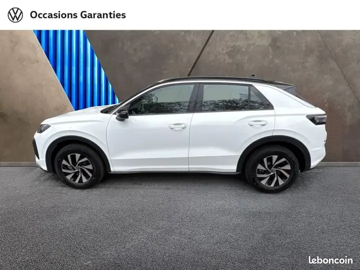 Volkswagen T-Roc 2026 photo 2