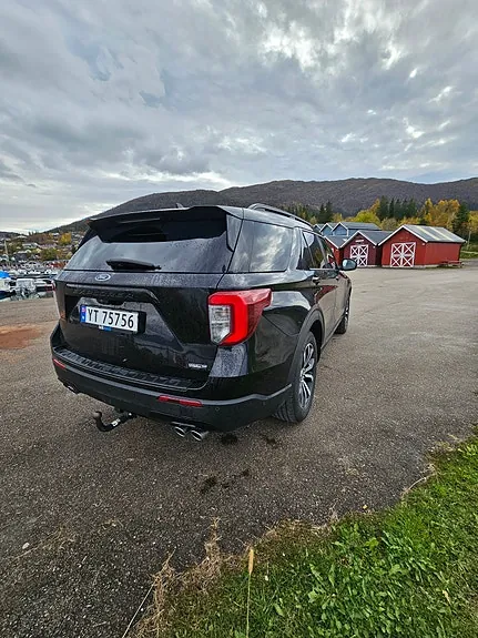 Ford Explorer 2021 photo 3