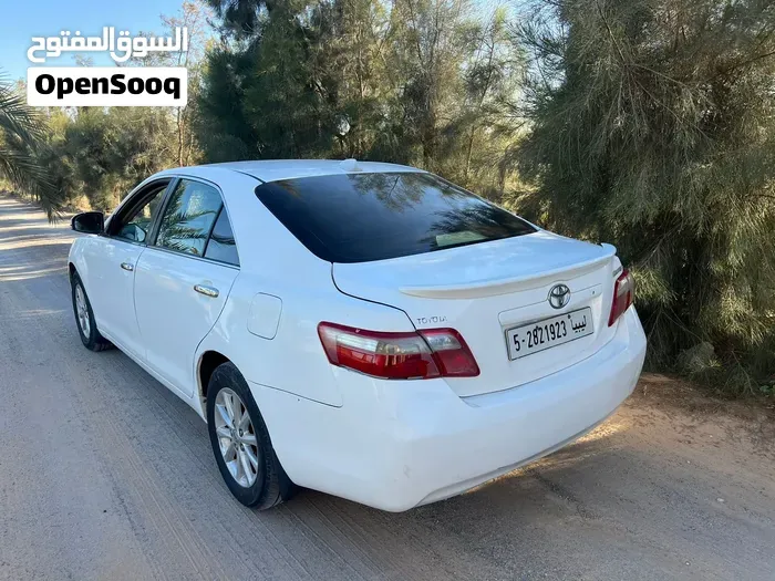 Toyota Camry 2010 photo 2