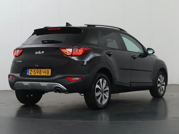 Kia Stonic 2024 photo 2
