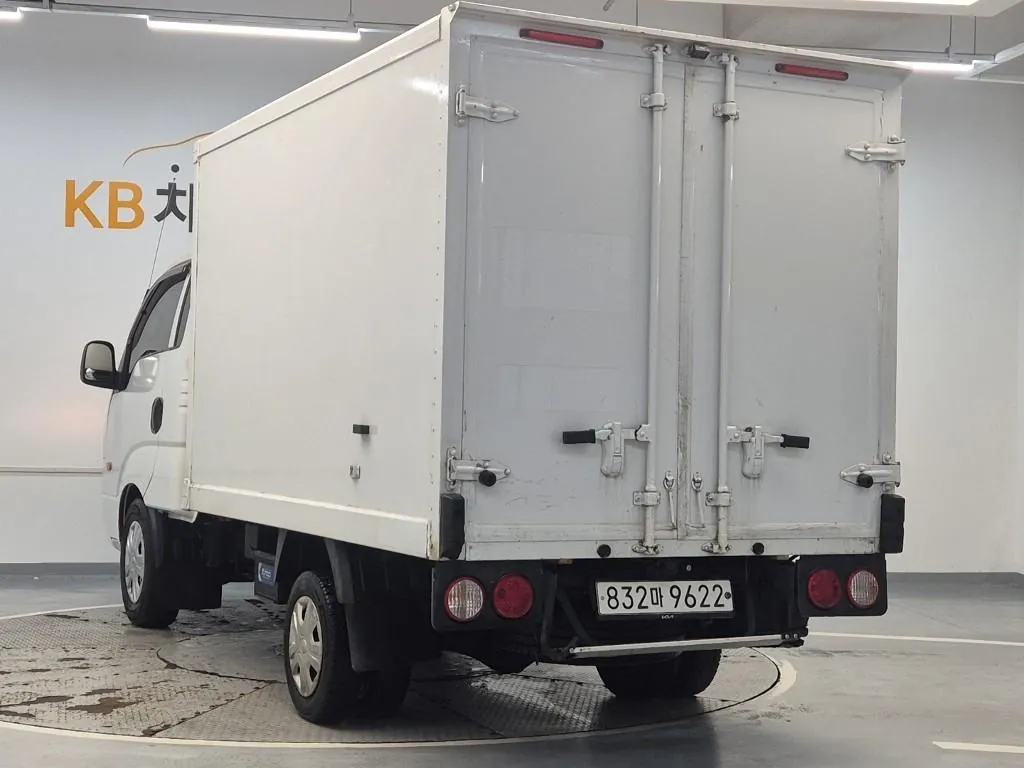 Kia Bongo 2023 photo 2