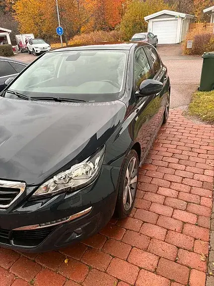 Peugeot 308 2017 photo 2