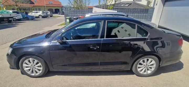 Volkswagen Jetta 2016 photo 3