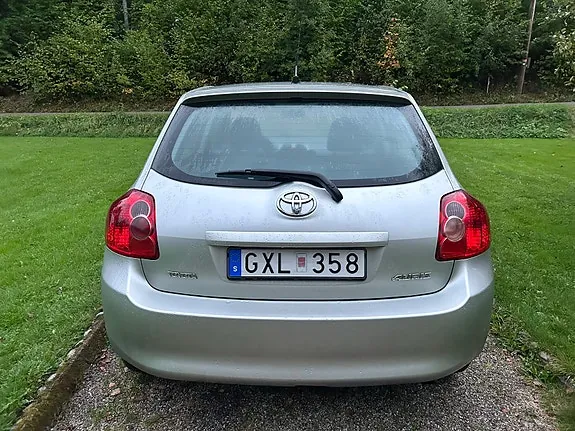Toyota Auris 2008 photo 4