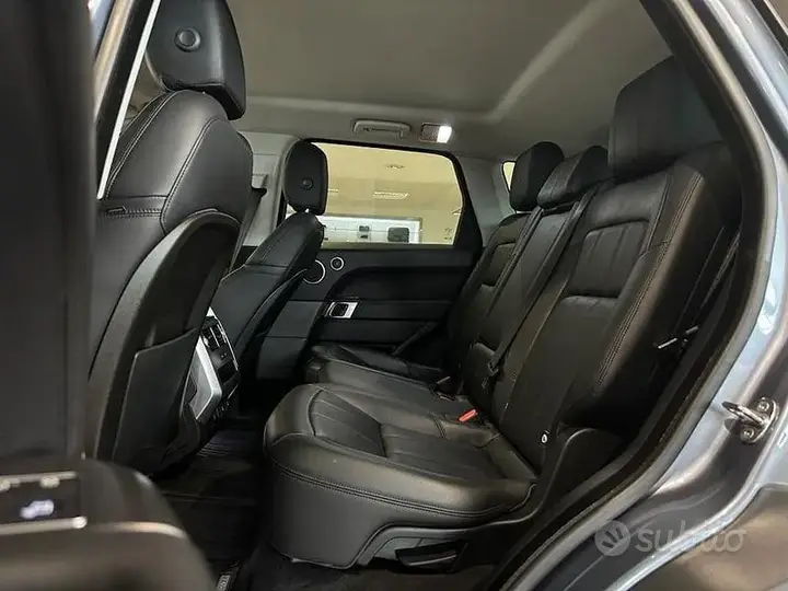Land Rover Range Rover Sport 2018 photo 5