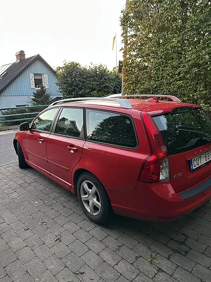 Volvo V50 2012 photo 3